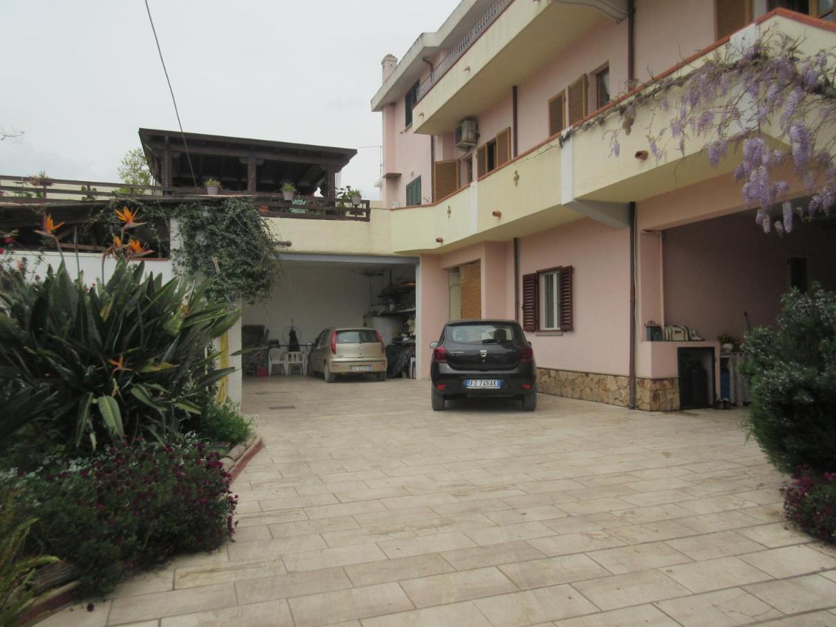 Su Pasu B&B Orosei Ngoại thất bức ảnh